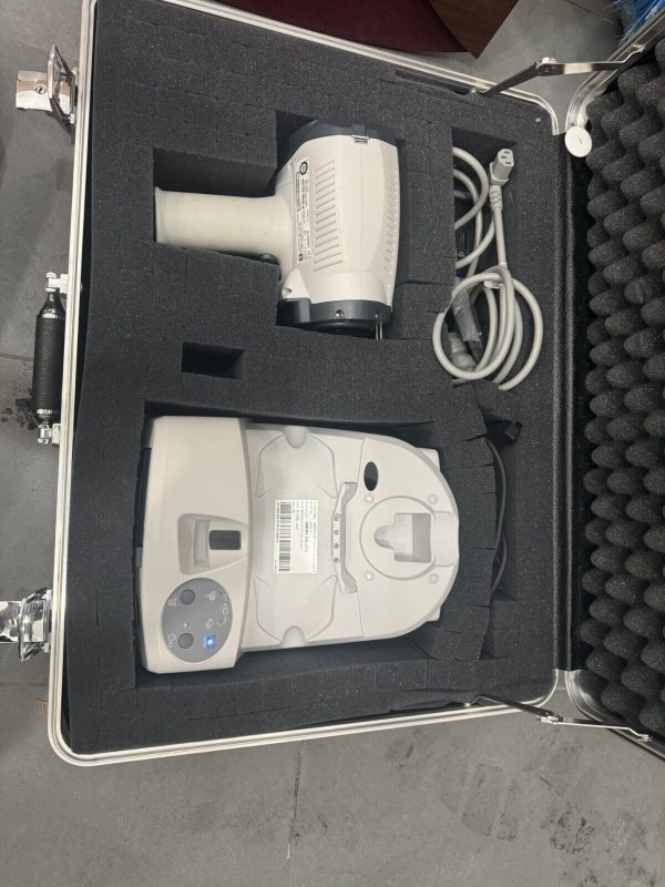 Used Nidek Handyref Handheld Refractometer