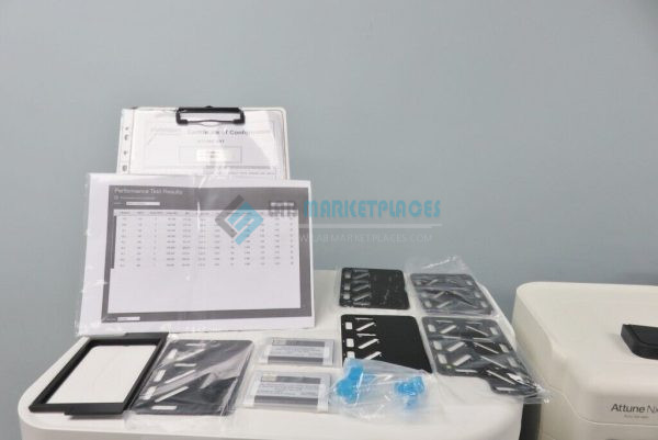 Invitrogen Attune NxT Acoustic Focusing Cytometer