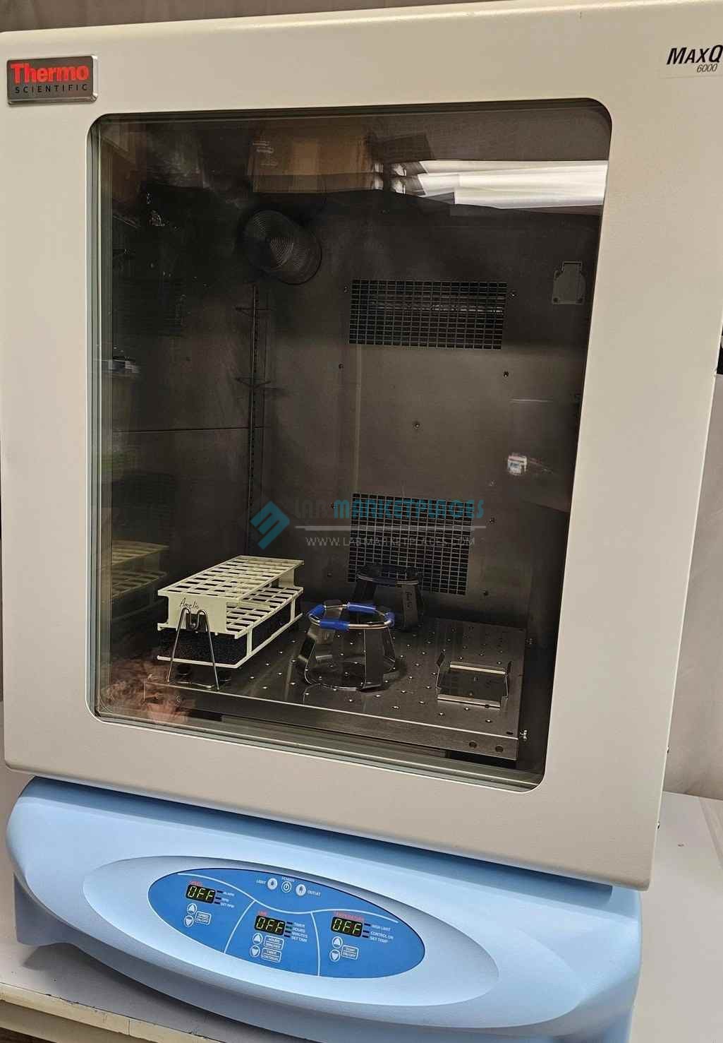 Barnstead Thermo MaxQ 6000 Incubated